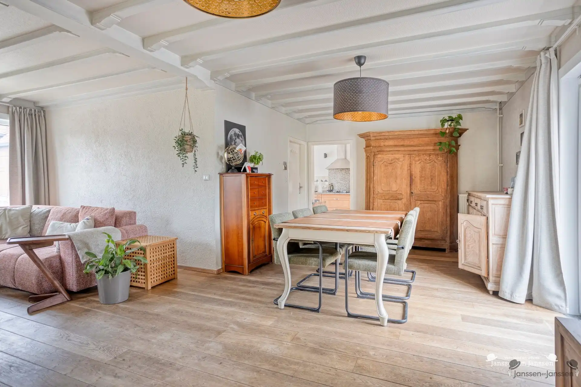 Huis foto 6