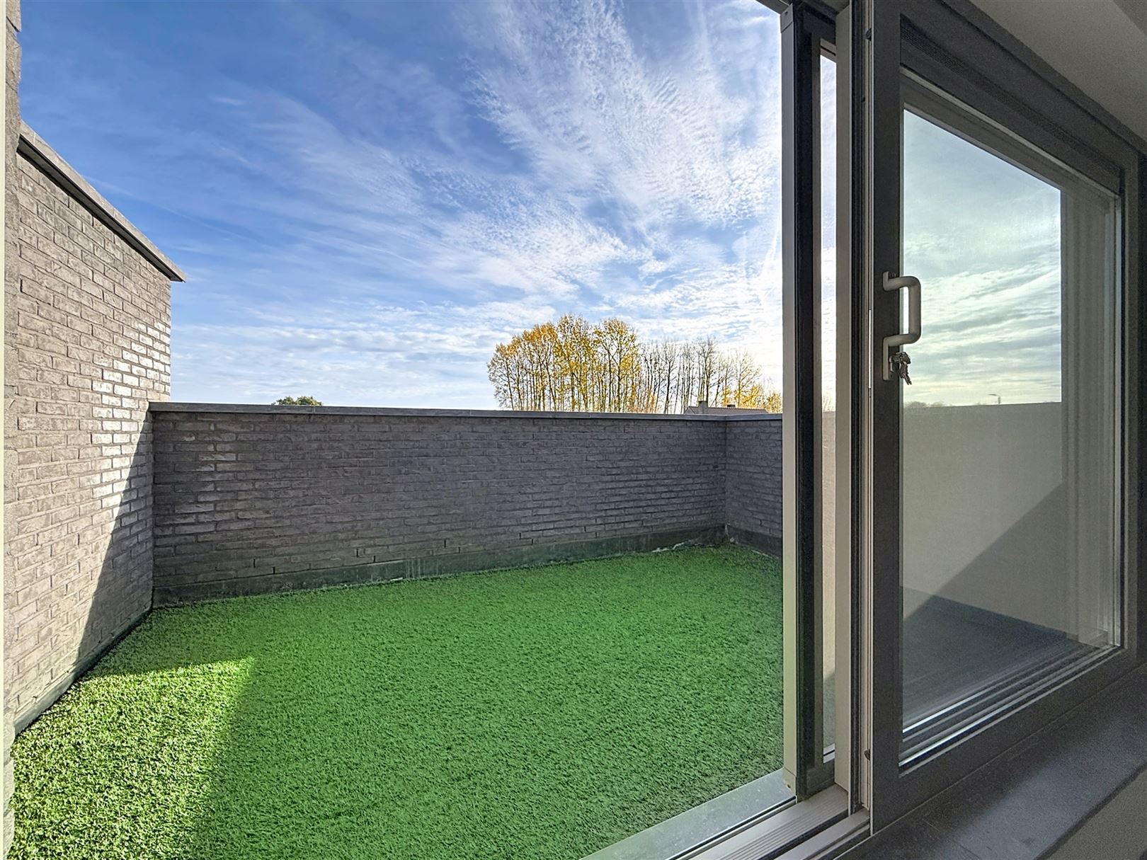 Mooi duplex app, 2 slpks, terrassen en parking foto 7