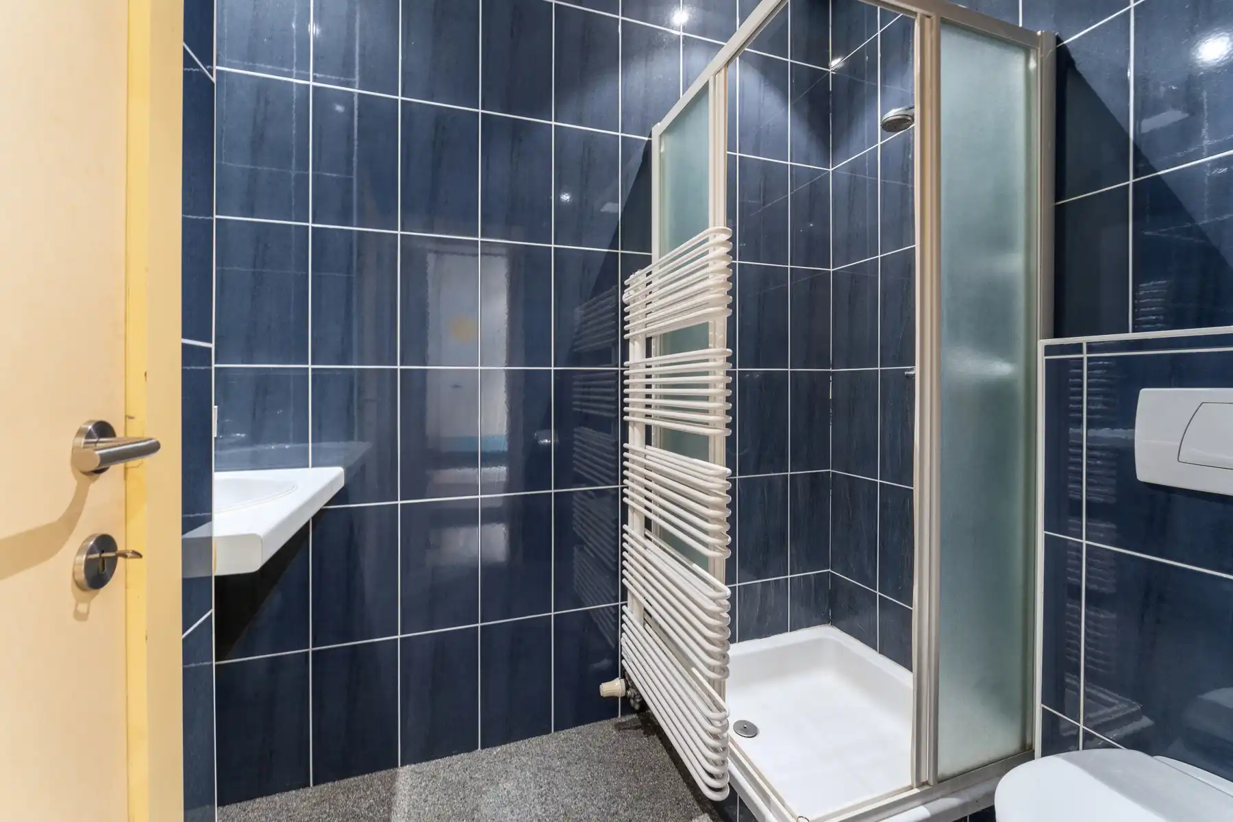 Appartement in centrum Oostende, voorheen apotheek foto 6