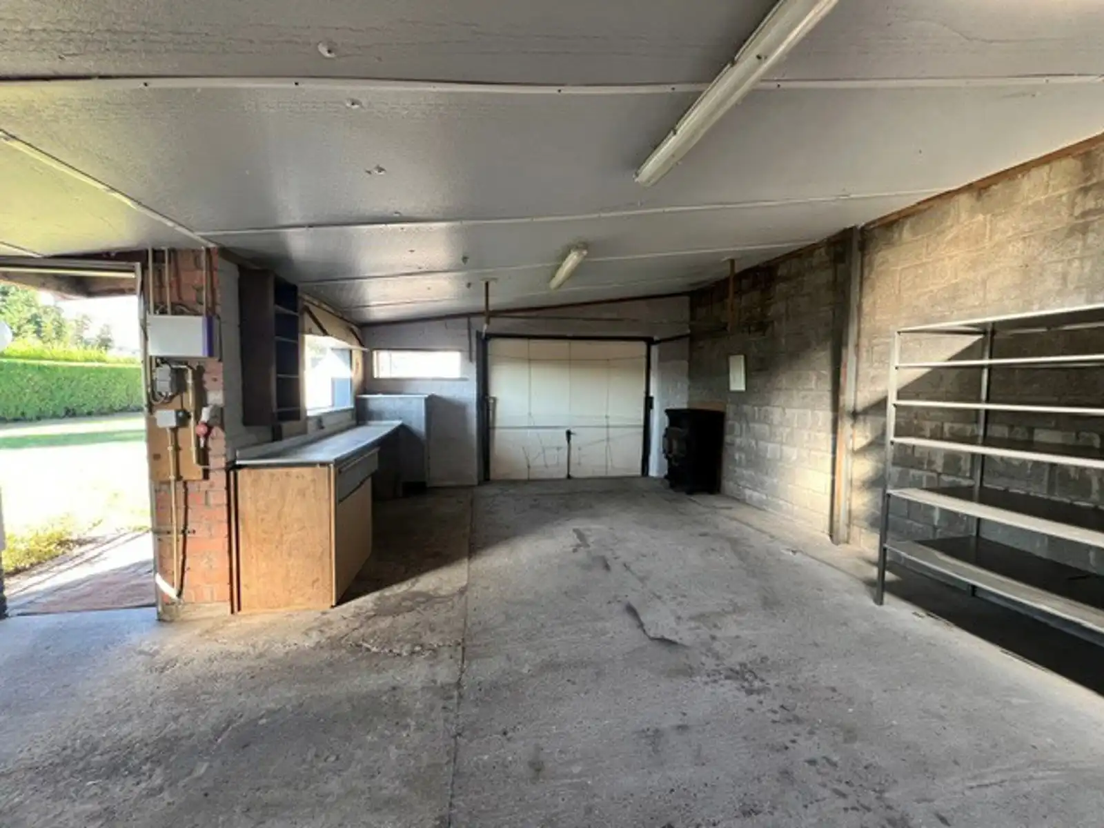 Halfopenbebouwing met 4 slaapkamers, garage en grote tuin. foto 18