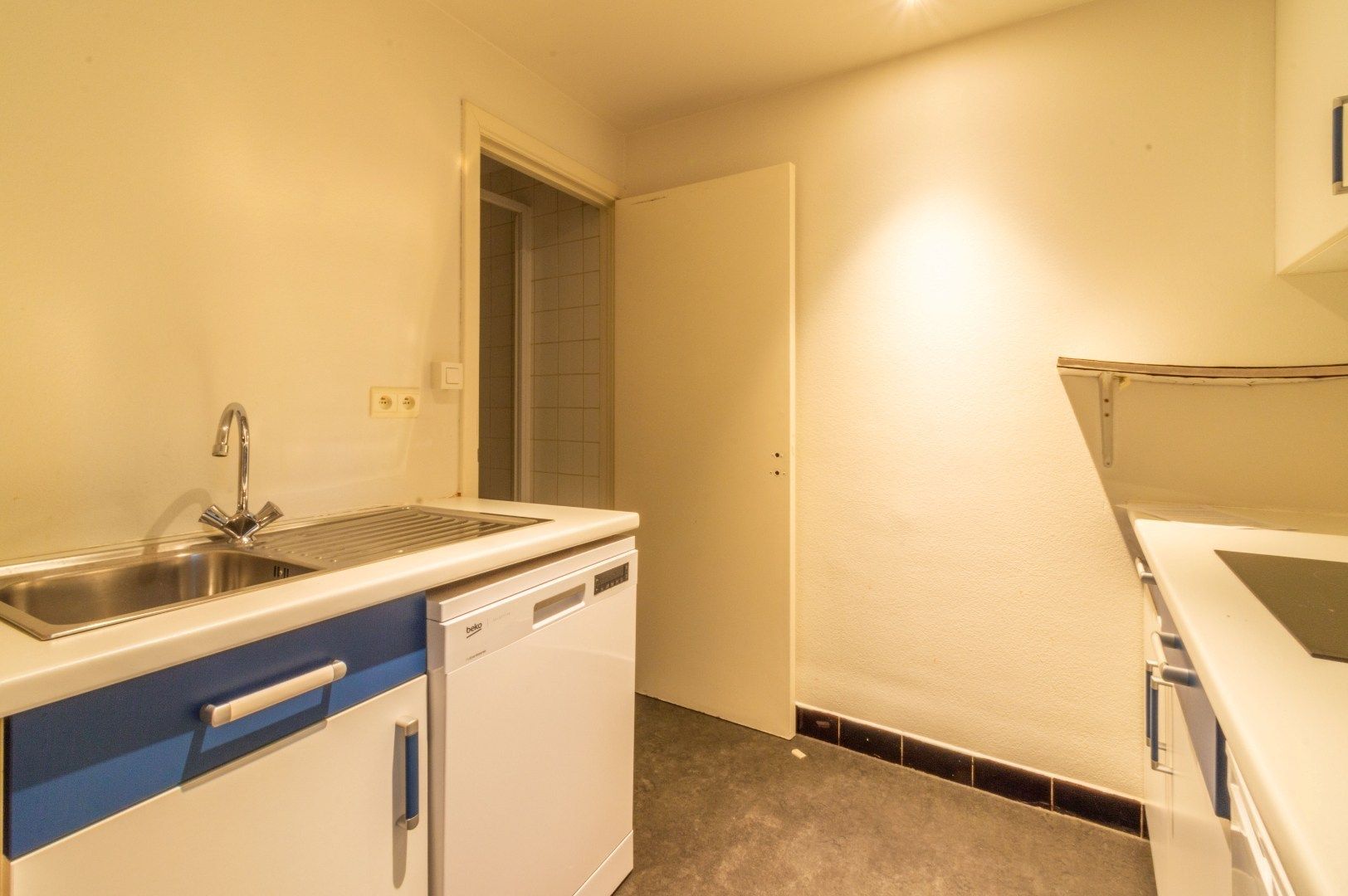 Een centraal gelegen en energiezuinige kantoorruimte! foto 12