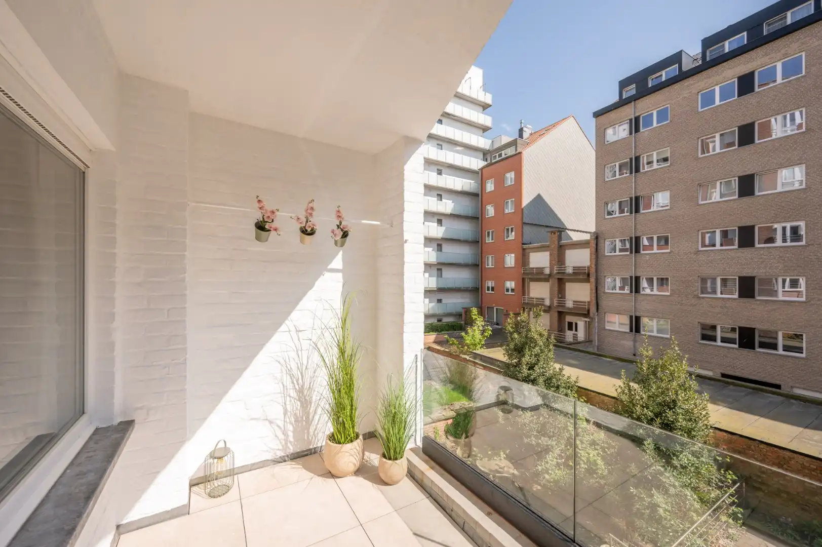 Volledig gerenoveerd appartement met FRONTAAL ZEEZICHT foto 22