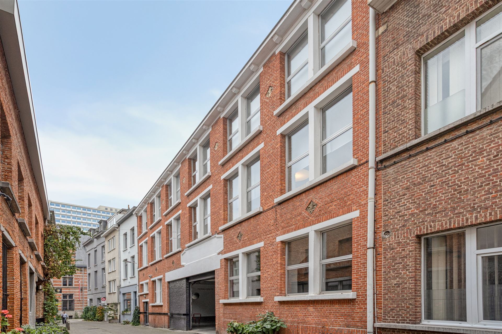 Multifunctionele ruimte in hartje Antwerpen foto {{pictureIndex}}