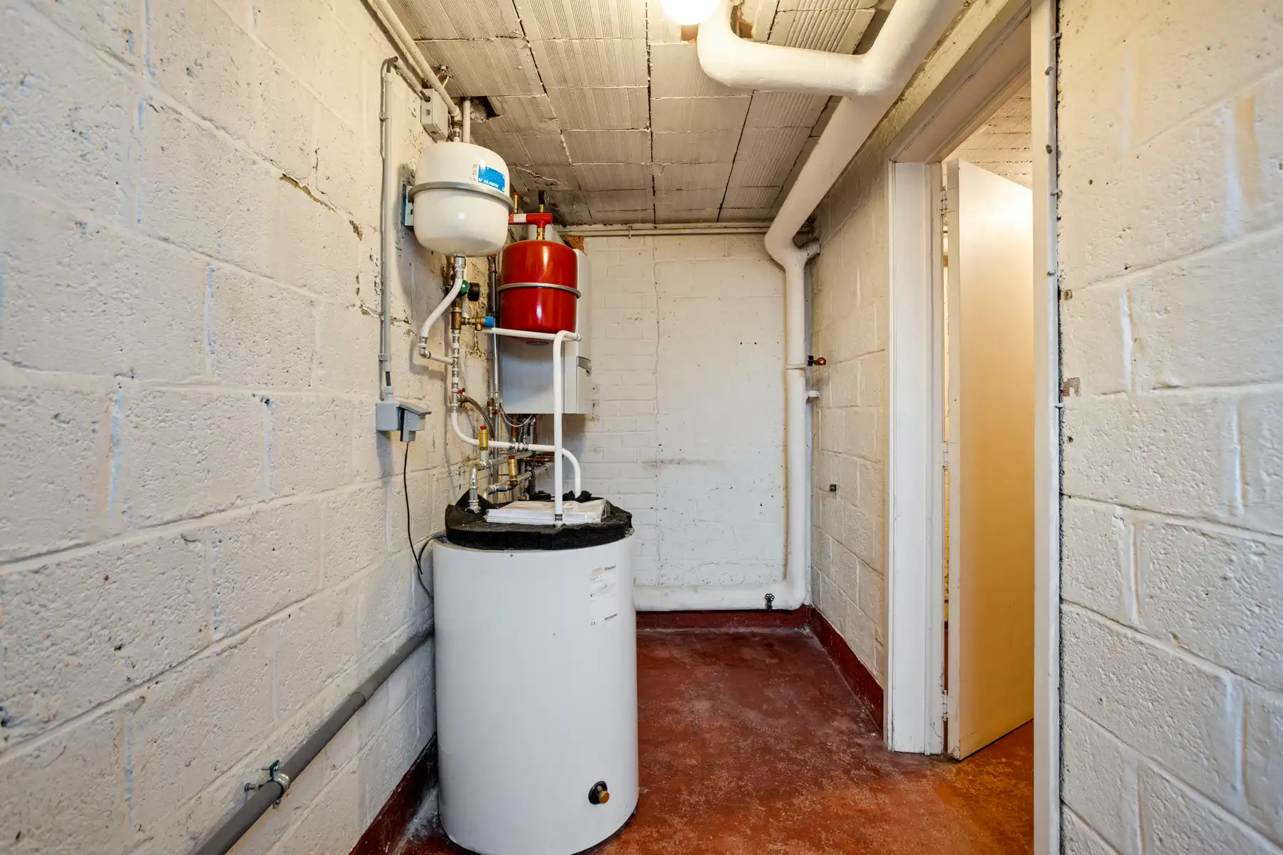 Prachtig gelegen woning met 3 slaapkamers, tuin en garage foto 20