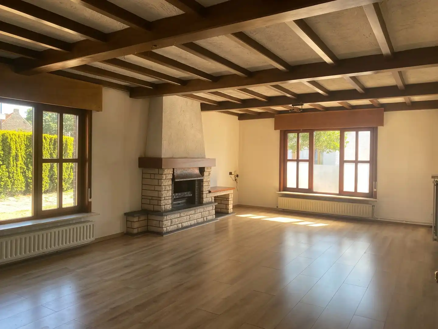 Bungalowwoning met potentieel op de grens van Kaprijke (Bentille) en Sint-Laureins foto 4