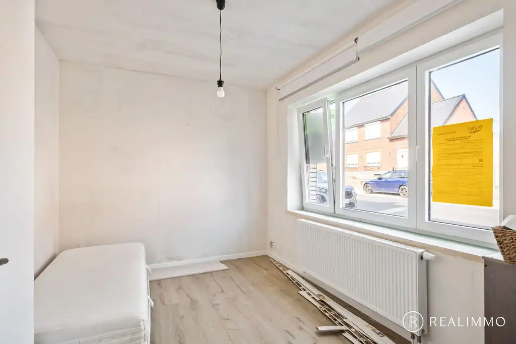 Instapklare woning met 4 slaapkamers in Brakel foto 11