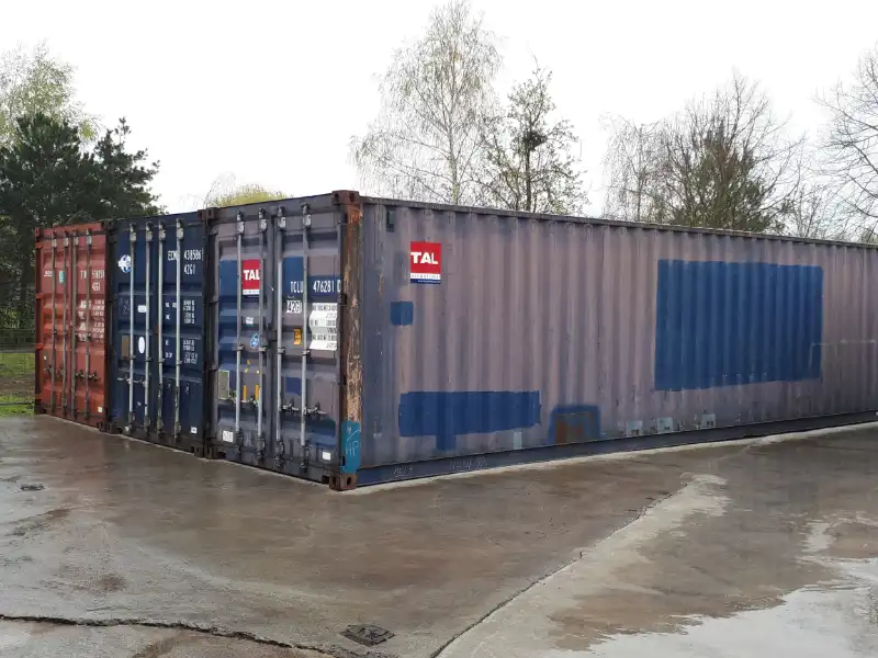 Roeselare: nabij de Ring van Roeselare: opslagruimte te huur foto 2