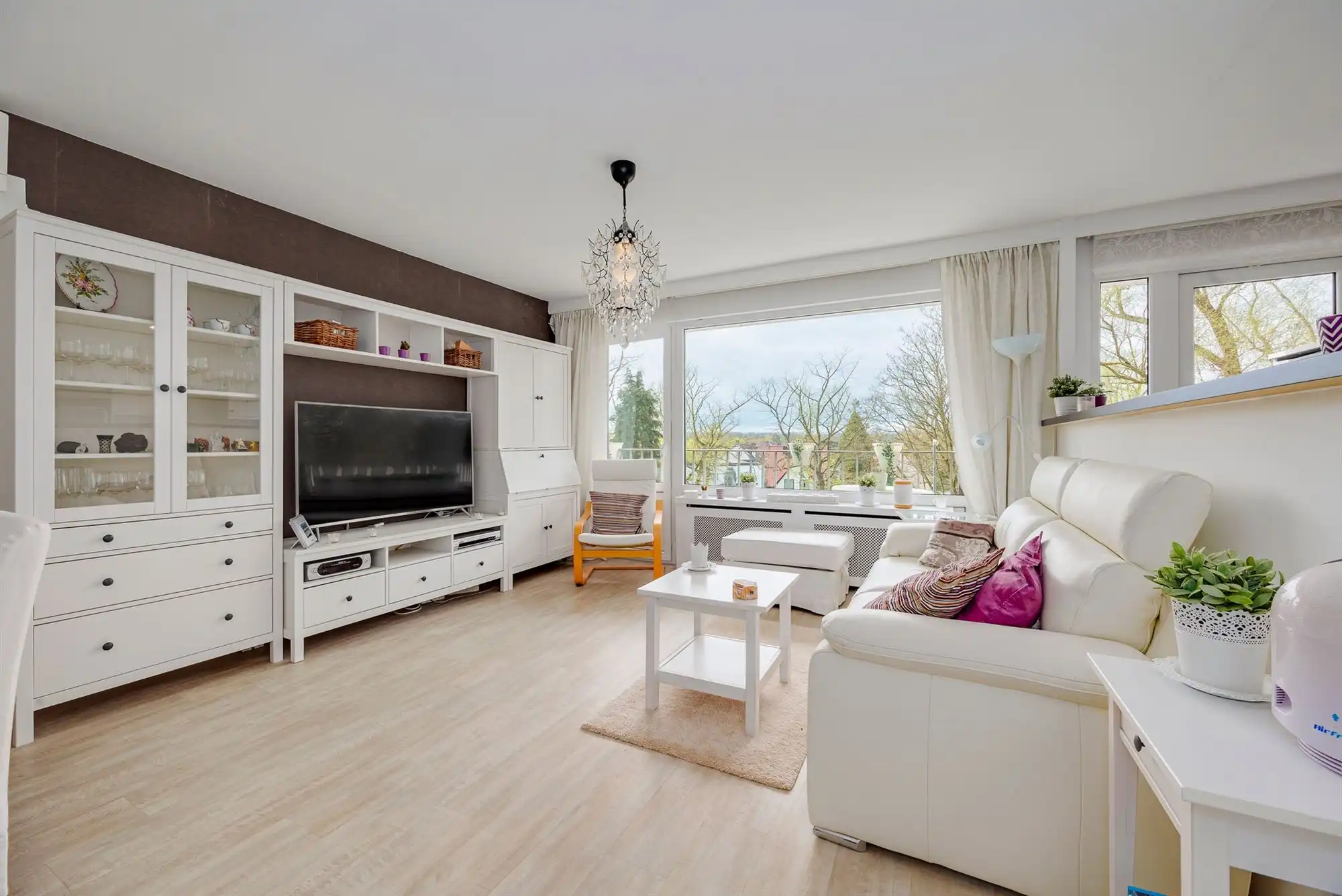 Gerenoveerd 1-slaapappartement met terras te Edegem foto 3