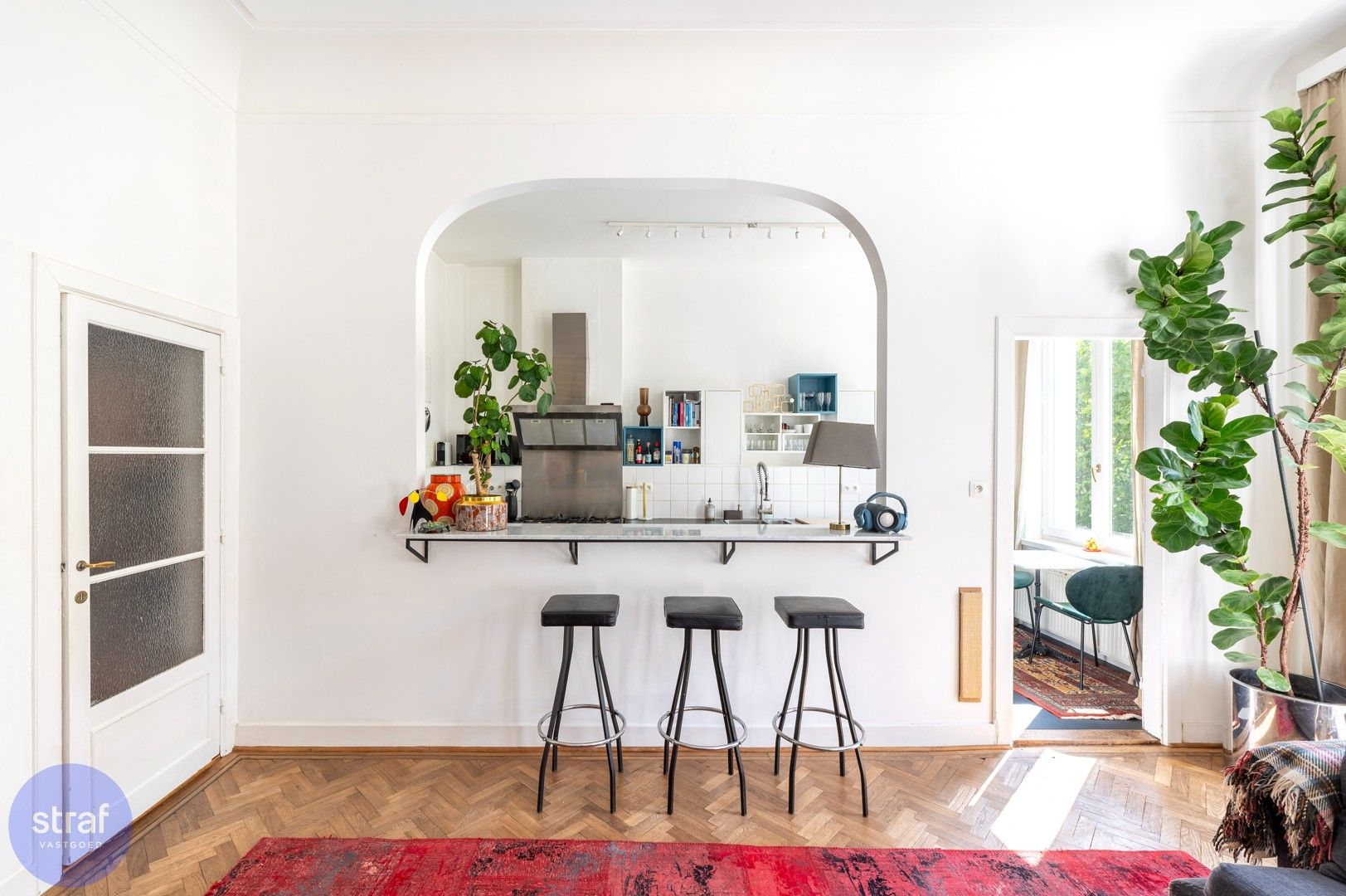 Cozy tweeslaapkamerappartement op het sprankelende Zuid! foto 3