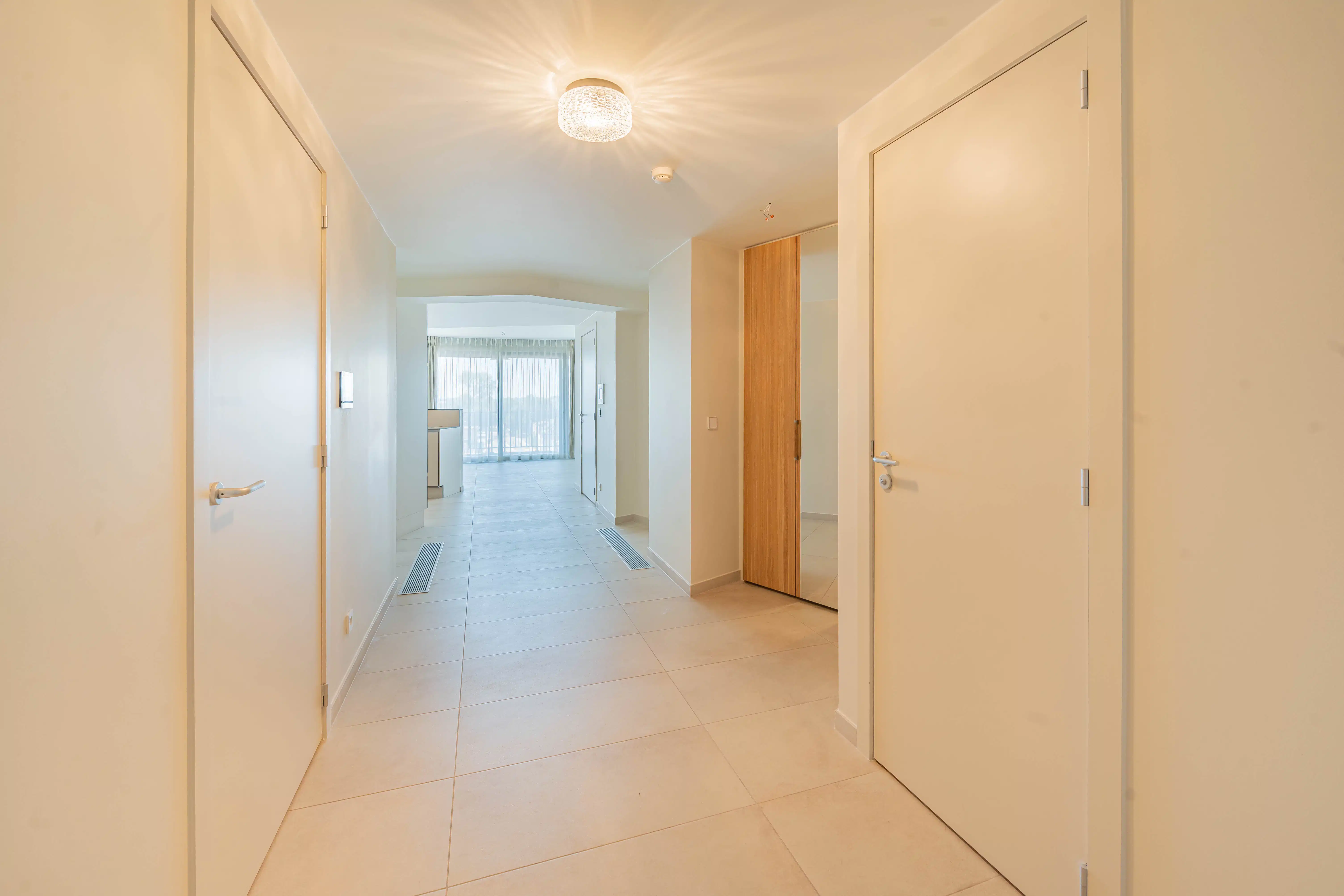 High-end serviceflat in hartje Willebroek foto 10