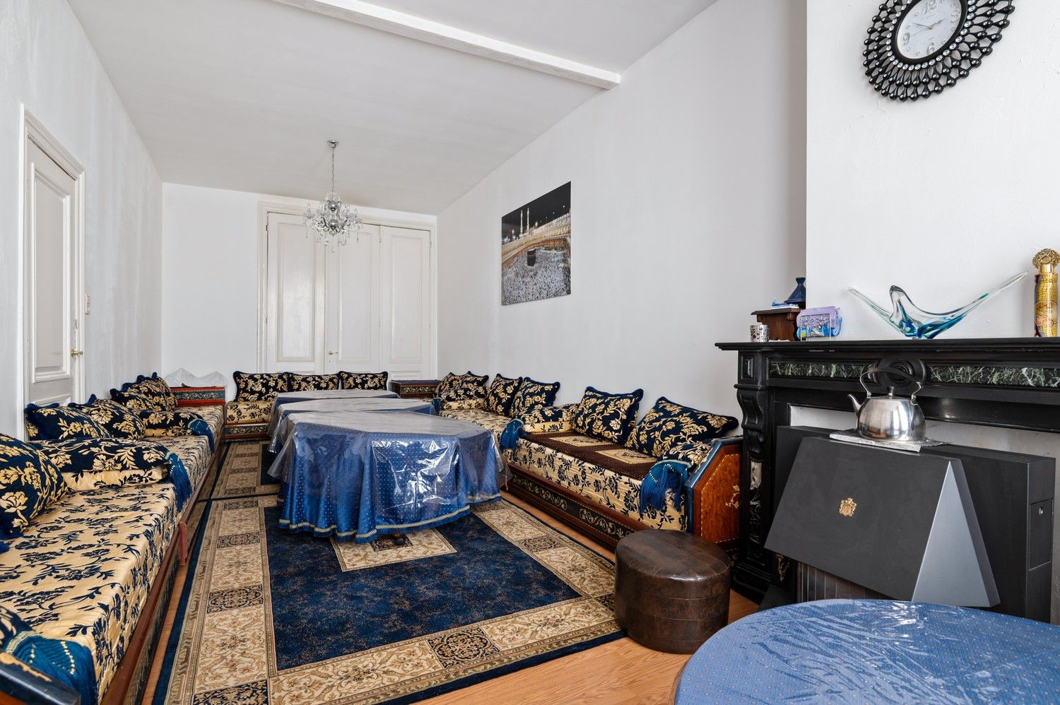 Ruime woning met 8 slaapkamers te Antwerpen! foto 3