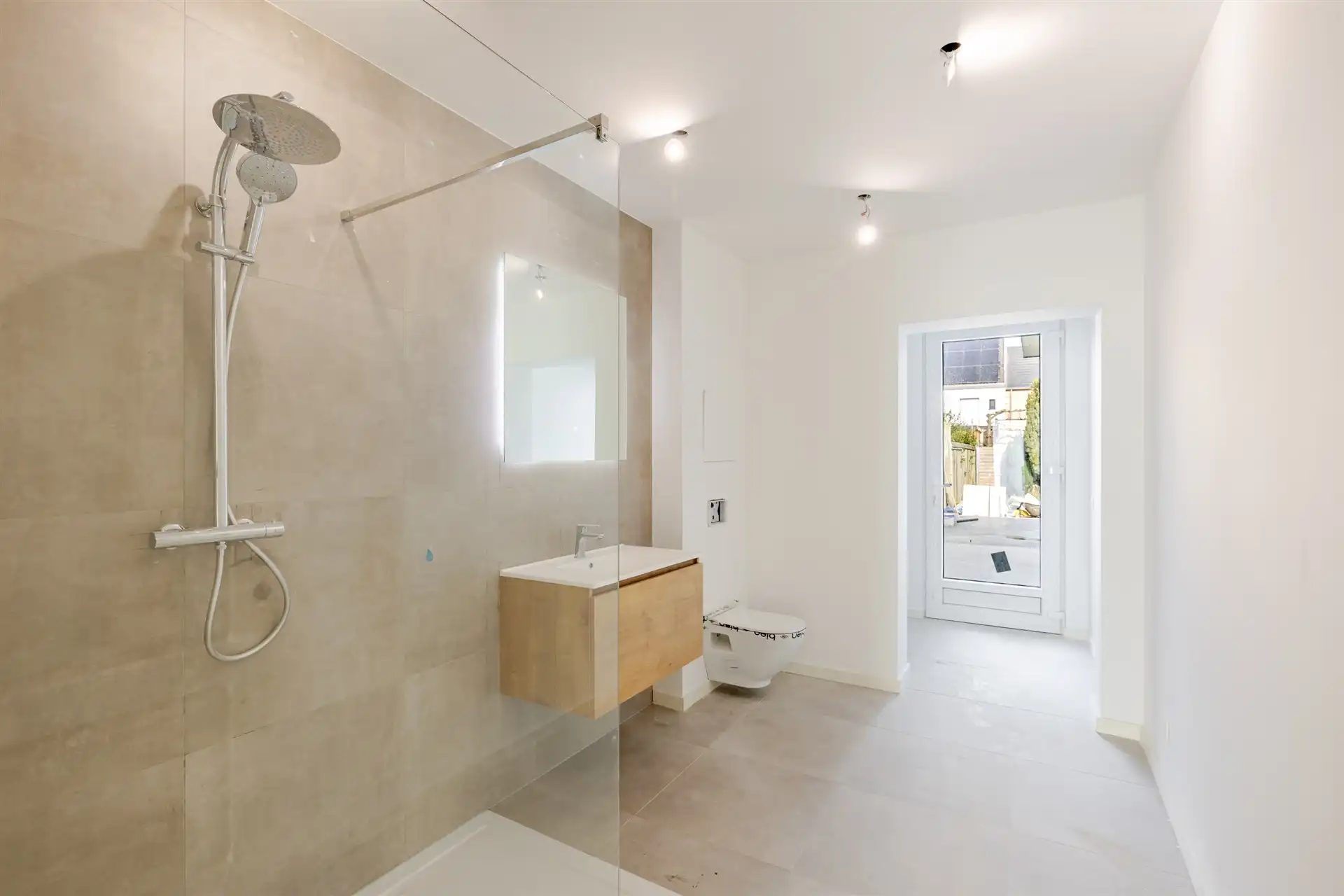 Gerenoveerde woning met 3 slaapkamers in De Klinge  foto 13