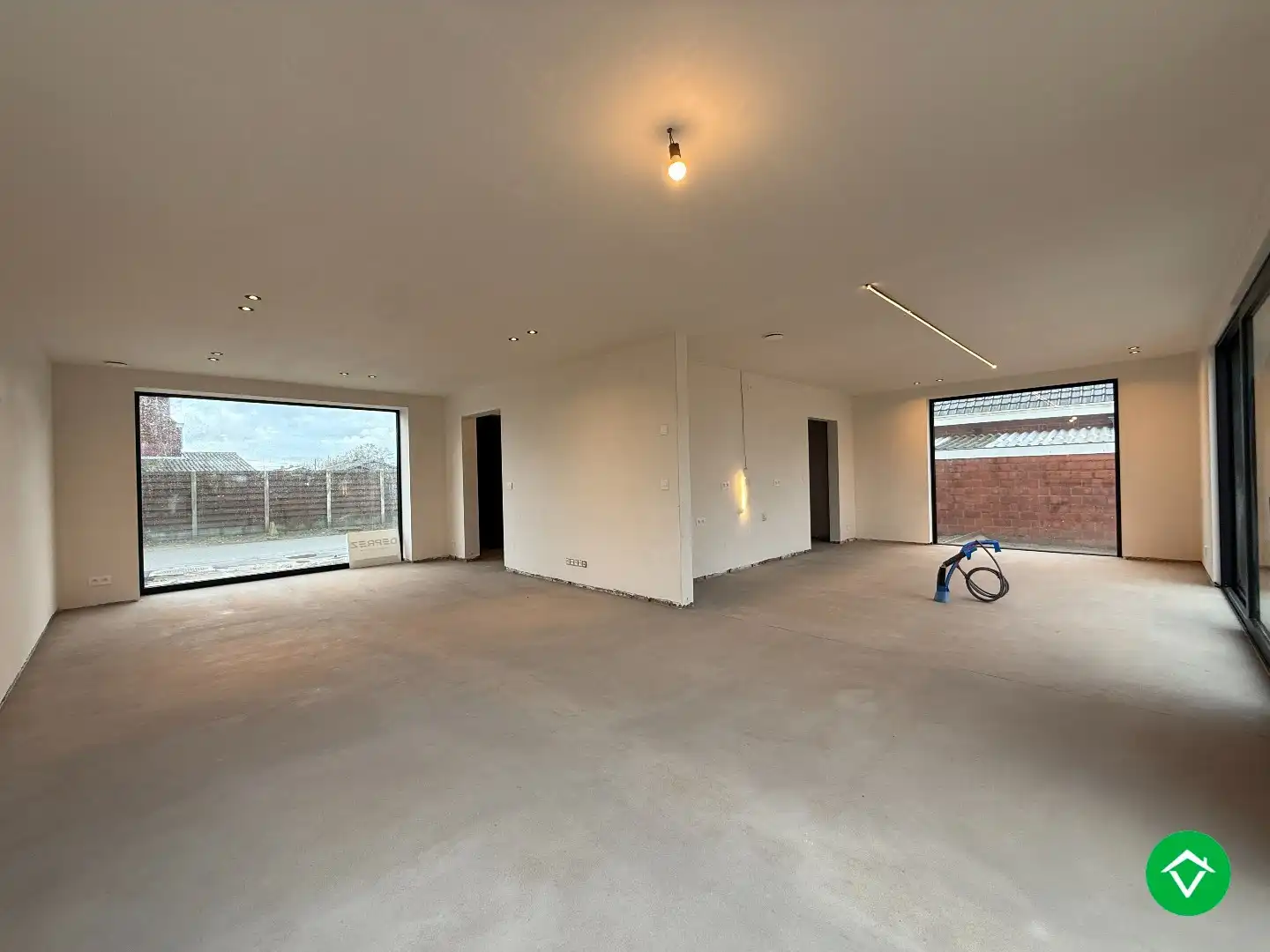 Alleenstaande woning met 3 slaapkamers en tuin op een rustige ligging te Gits foto 7