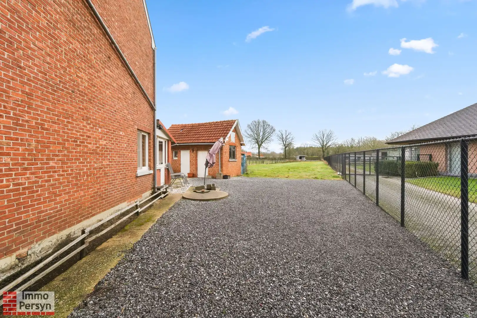 Open bebouwing op ruim perceel in Herselt foto 16