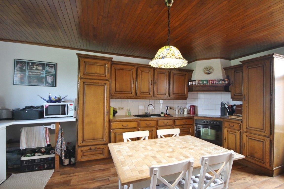 Charmante ruime hoeve met 3 slaapkamers nabij de E40 foto 13