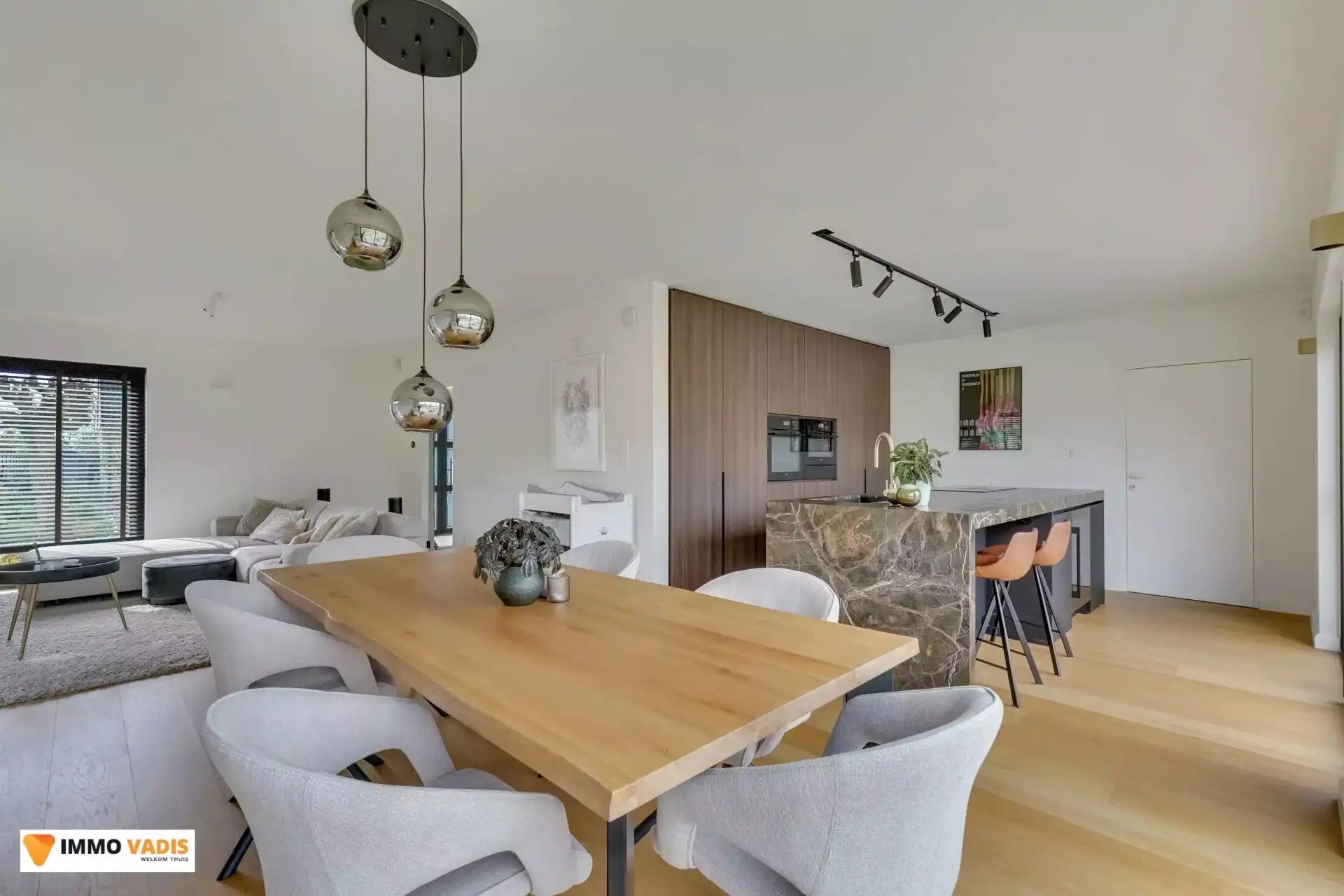 Exclusieve, vrijstaande woning met hoogwaardige afwerking te Bekkevoort foto 4