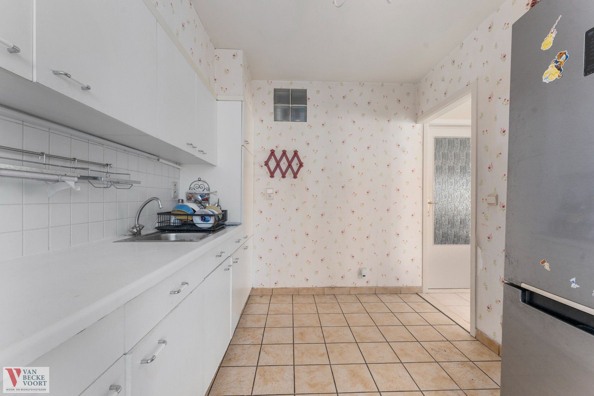 Halfopen woning opgedeeld in 2 units foto 6