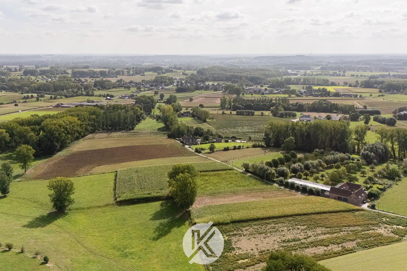 Landelijk gelegen woning met prachtig uitzicht foto 4