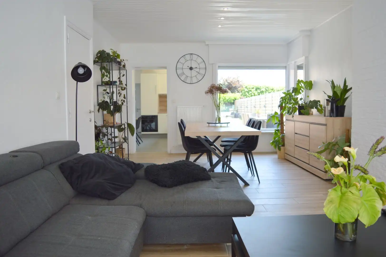 Gezellige woning met 2 slaapkamers te Wevelgem foto 3