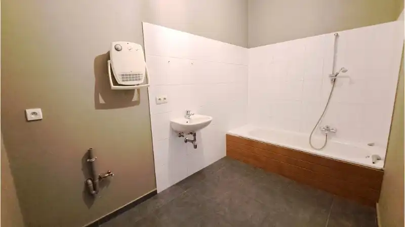 Ruim 2-slaapkamerappartement te koop in centrum Brugge foto 9