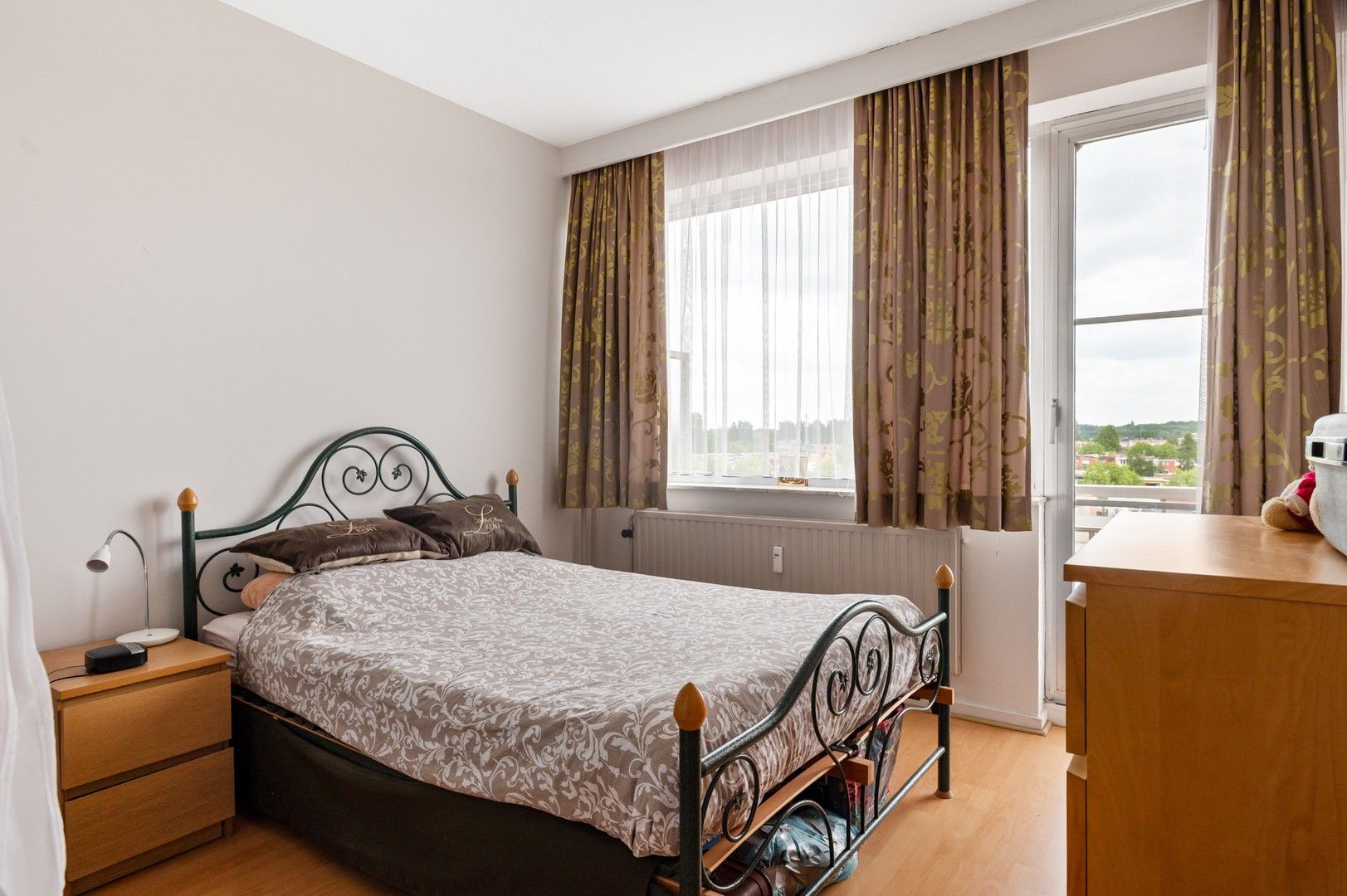 Ruim lichtrijk appartement met 2 slpk, lift en 2 terrassen foto 14