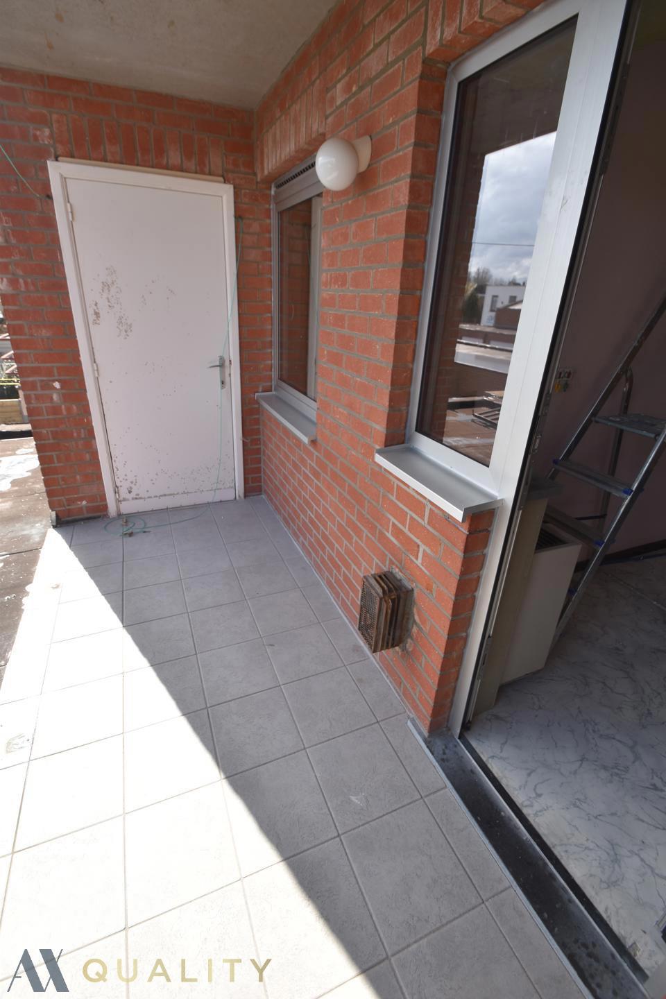Centraal gelegen 2 slpk-appt (85 m²) met terras! Mogl. tot huren van een garage foto 10