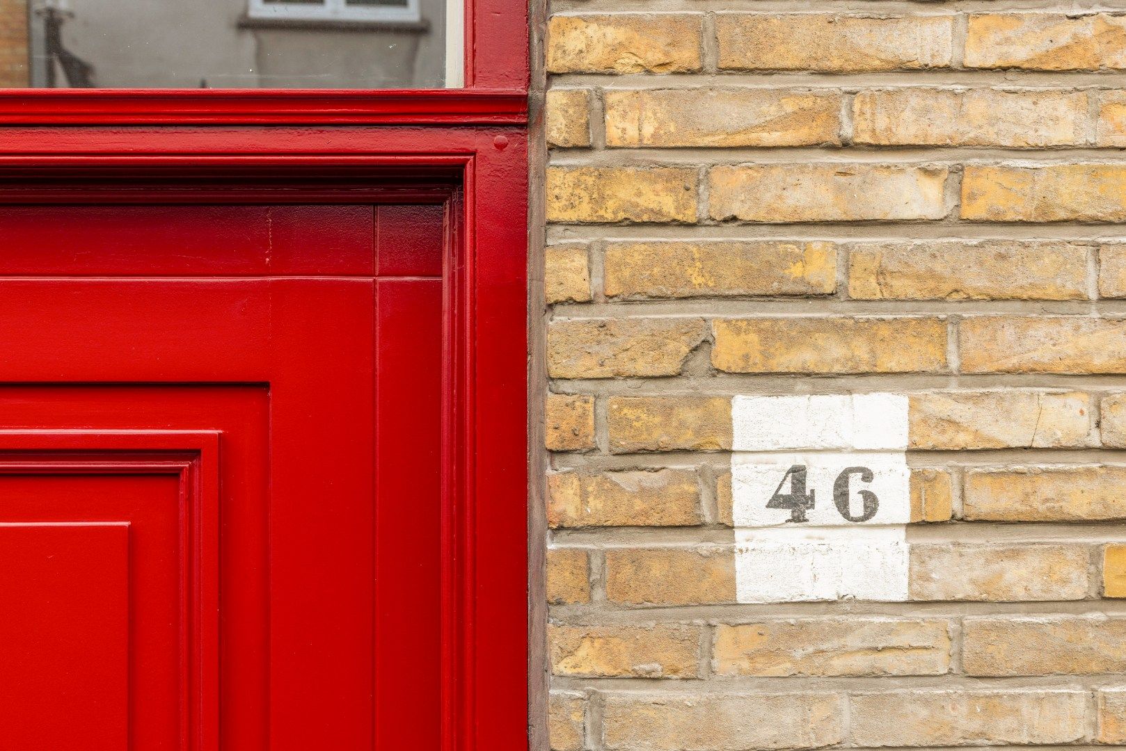 af te werken kangoeroewoning met binnentuin binnen de Brugse Reien foto 8