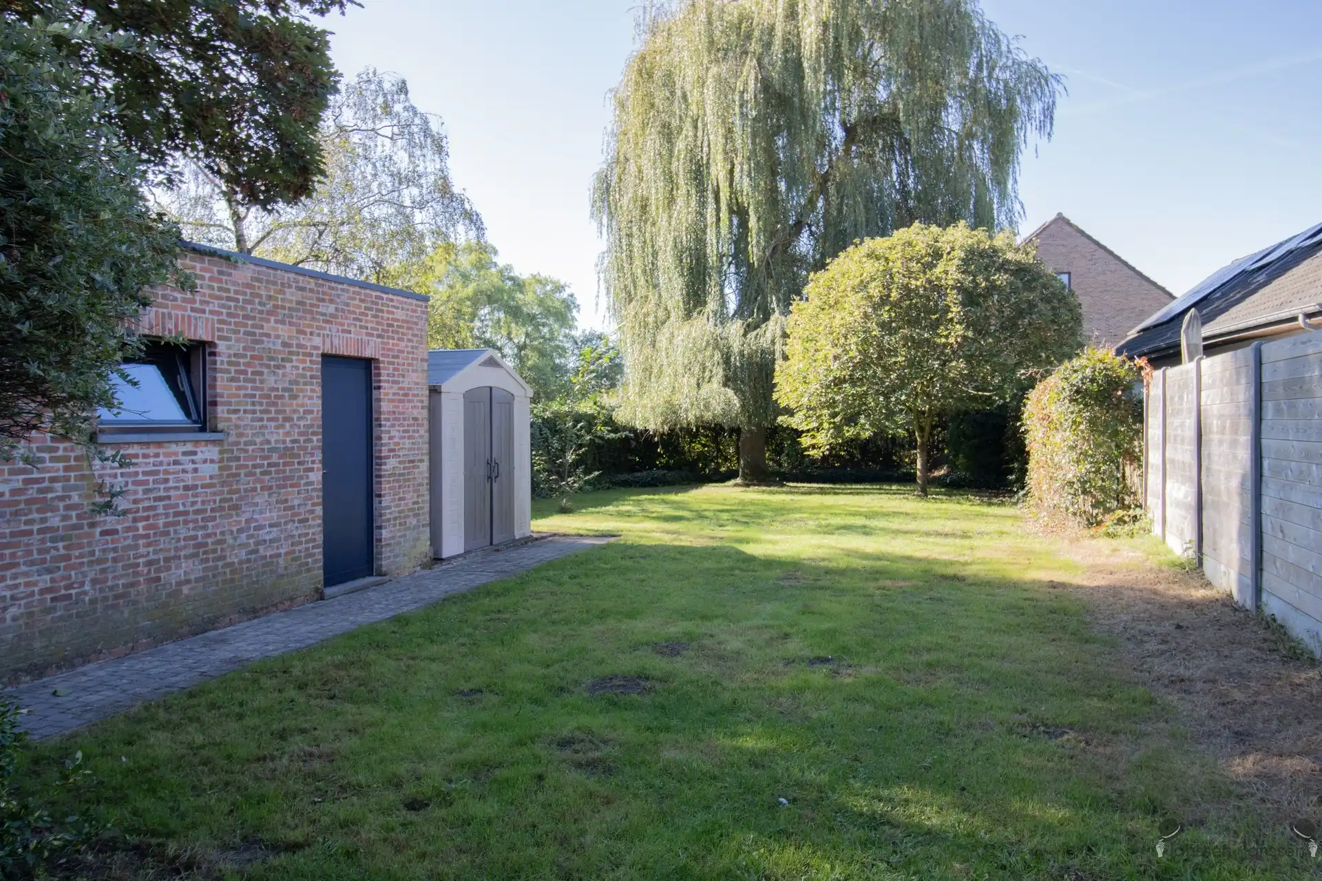 Centraal gelegen recente HOB met min. 5 slaapkamers op 819 m² foto 23