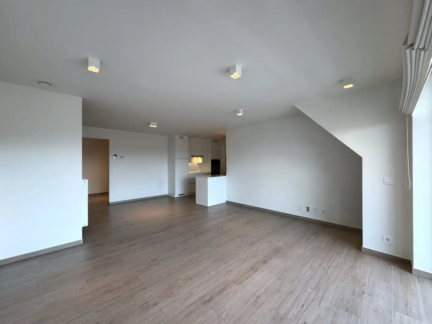 Ruim appartement met 2 slaapkamers in het centrum van Knokke. foto 4