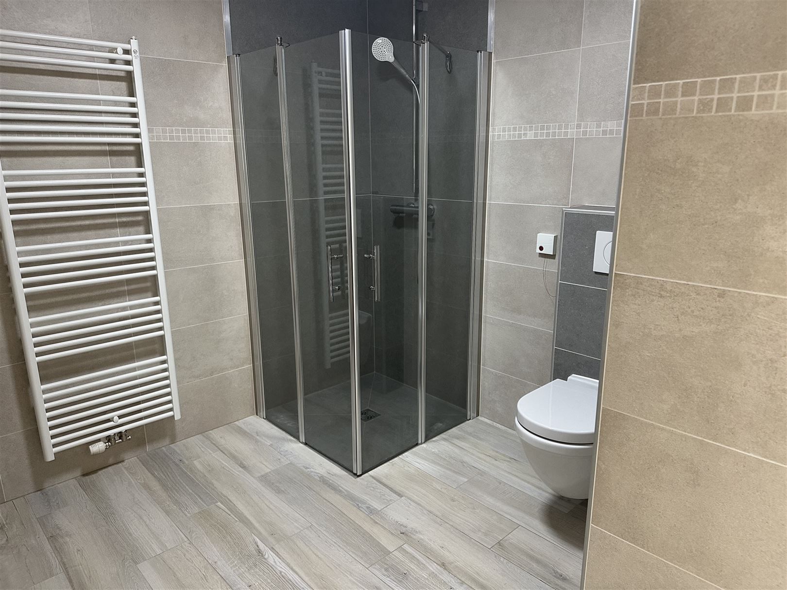 Gelijkvloers 1 slpk appartement te huur foto 3