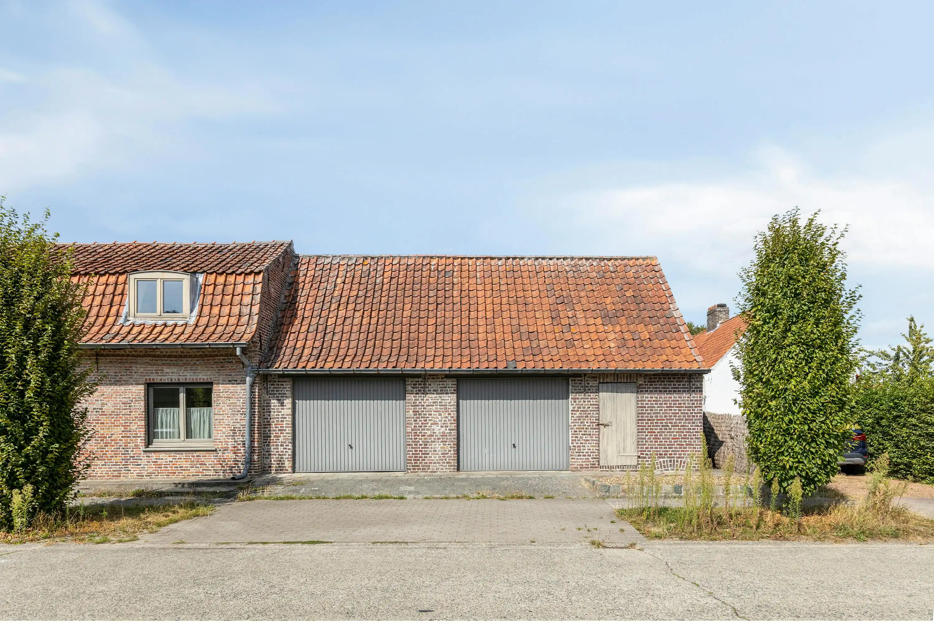 Parel vol authenticiteit in centrum Hansbeke foto 15