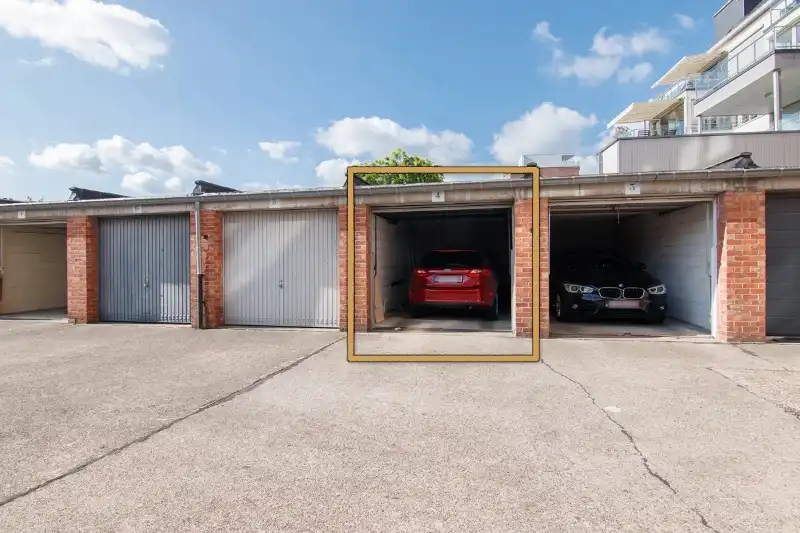 Interessante lange termijn opbrengsteigendom met gunstig EPC op een TOP-locatie met trouwe huurster inclusief garage en berging foto 18