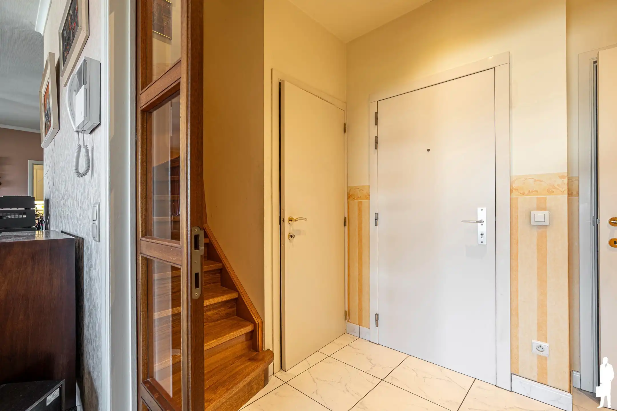 Ruime duplex met 4 slpk, 3 parkings en 3 bergingen foto 15