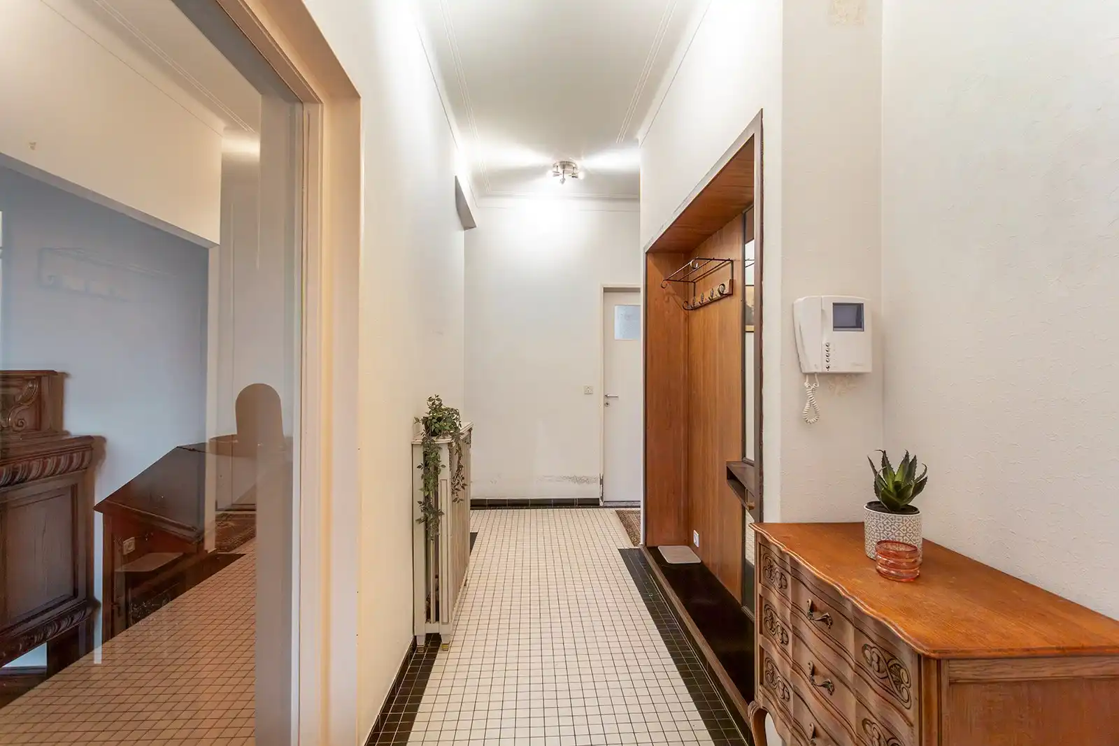 Ruim en lichtrijk appartement met 3 slaapkamers op centrale ligging foto 20