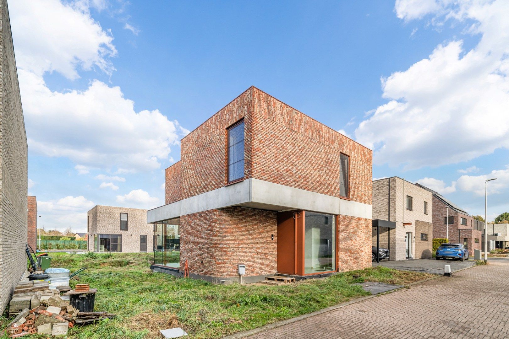 Nieuwbouwwoning, open bebouwing, 3 slpk, 3a60ca foto {{pictureIndex}}