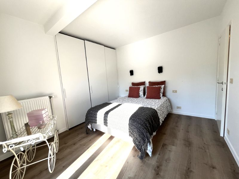 Woning met 3 slaapkamers en kantoor/praktijkruimte foto 22