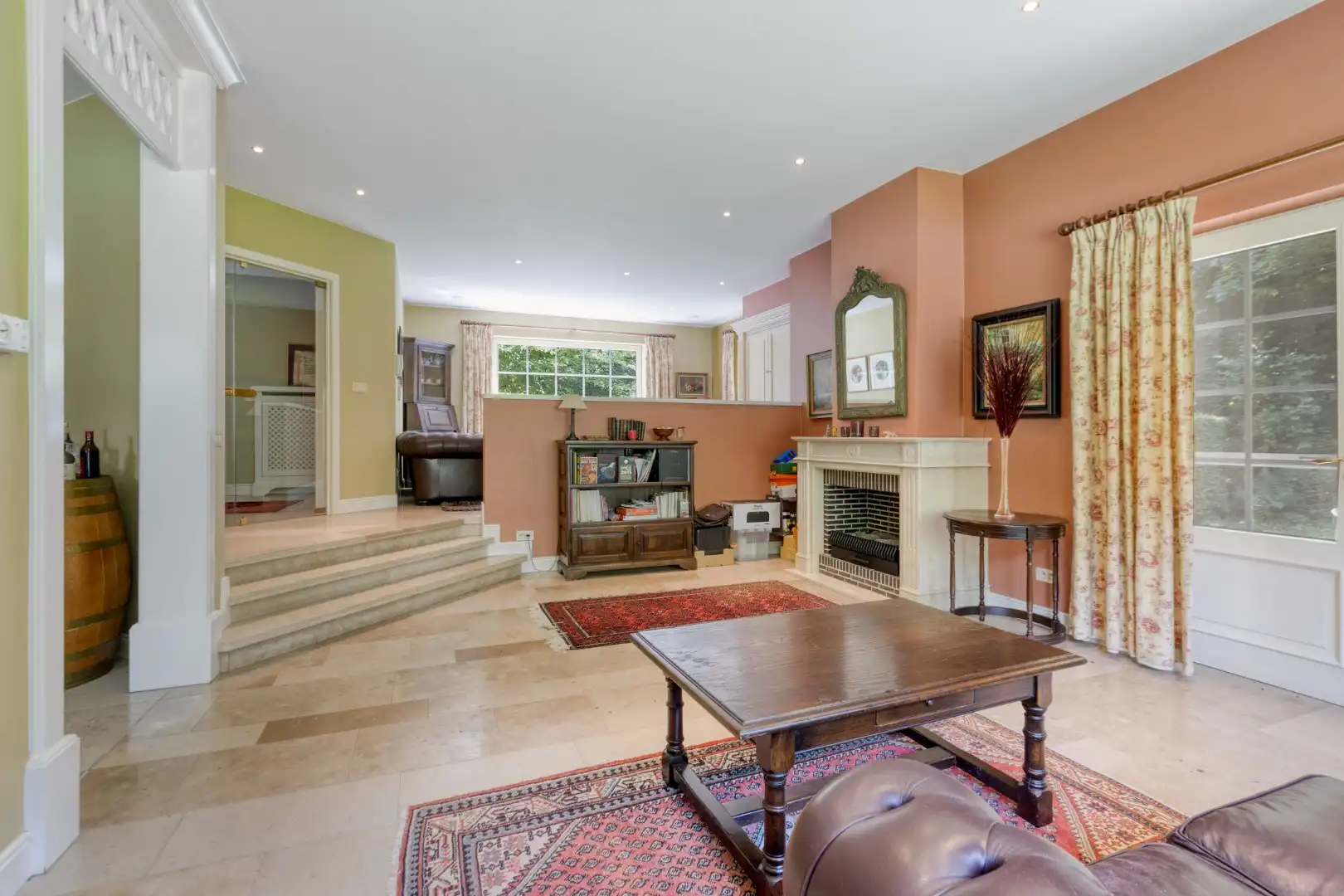 Prachtige villa met ruime tuin, zwembad en dubbele garage in Mol-Wezel ! foto 8