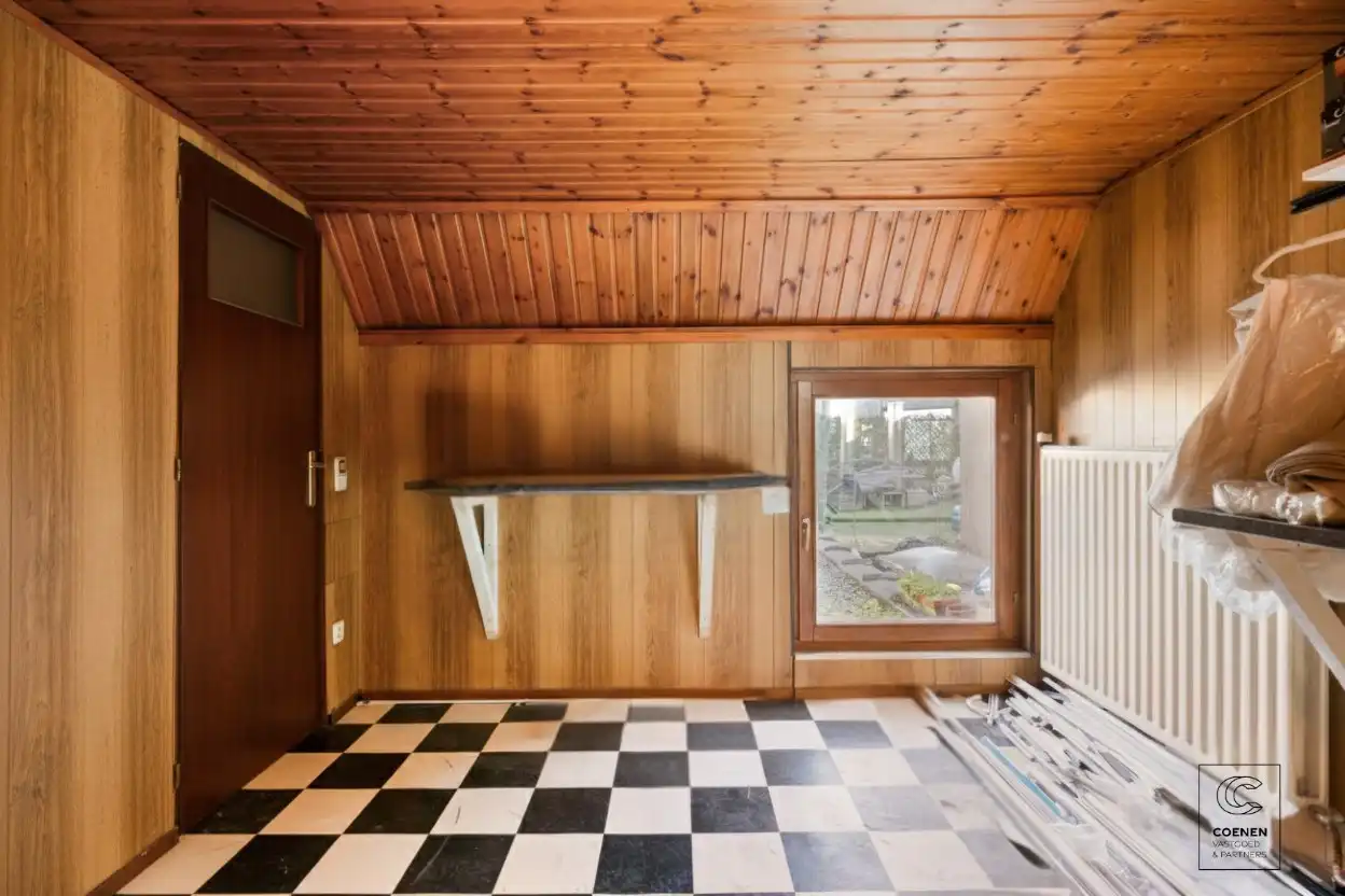 Handelspand met potentieel voor woongelegenheid op toplocatie te Deurne! foto 6