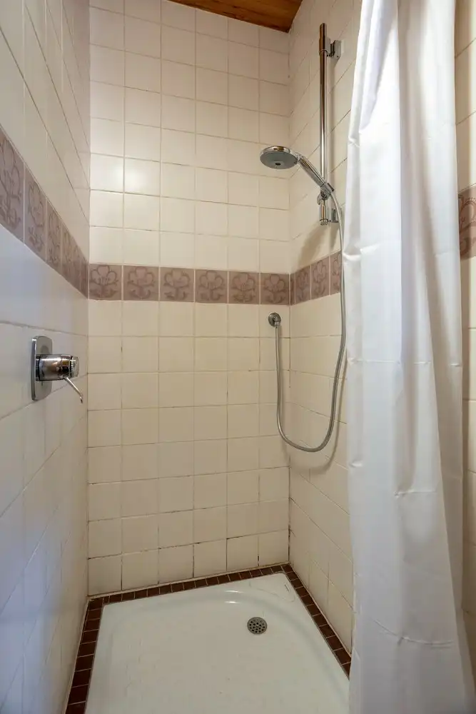 Prachtige, achterin gelegen villa op 22a15ca foto 32
