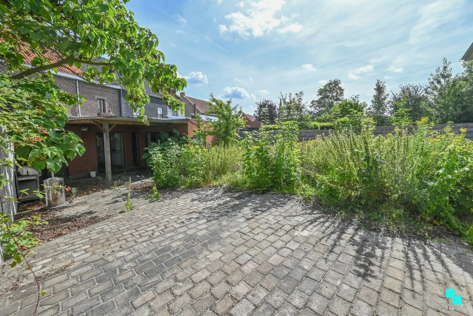 Te renoveren handelshuis nabij het centrum van Lauwe foto 16