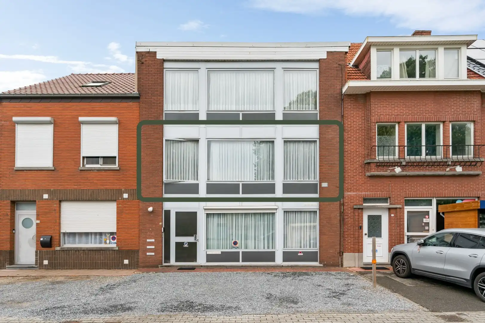 Lichtrijk appartement met twee slaapkamers foto 2