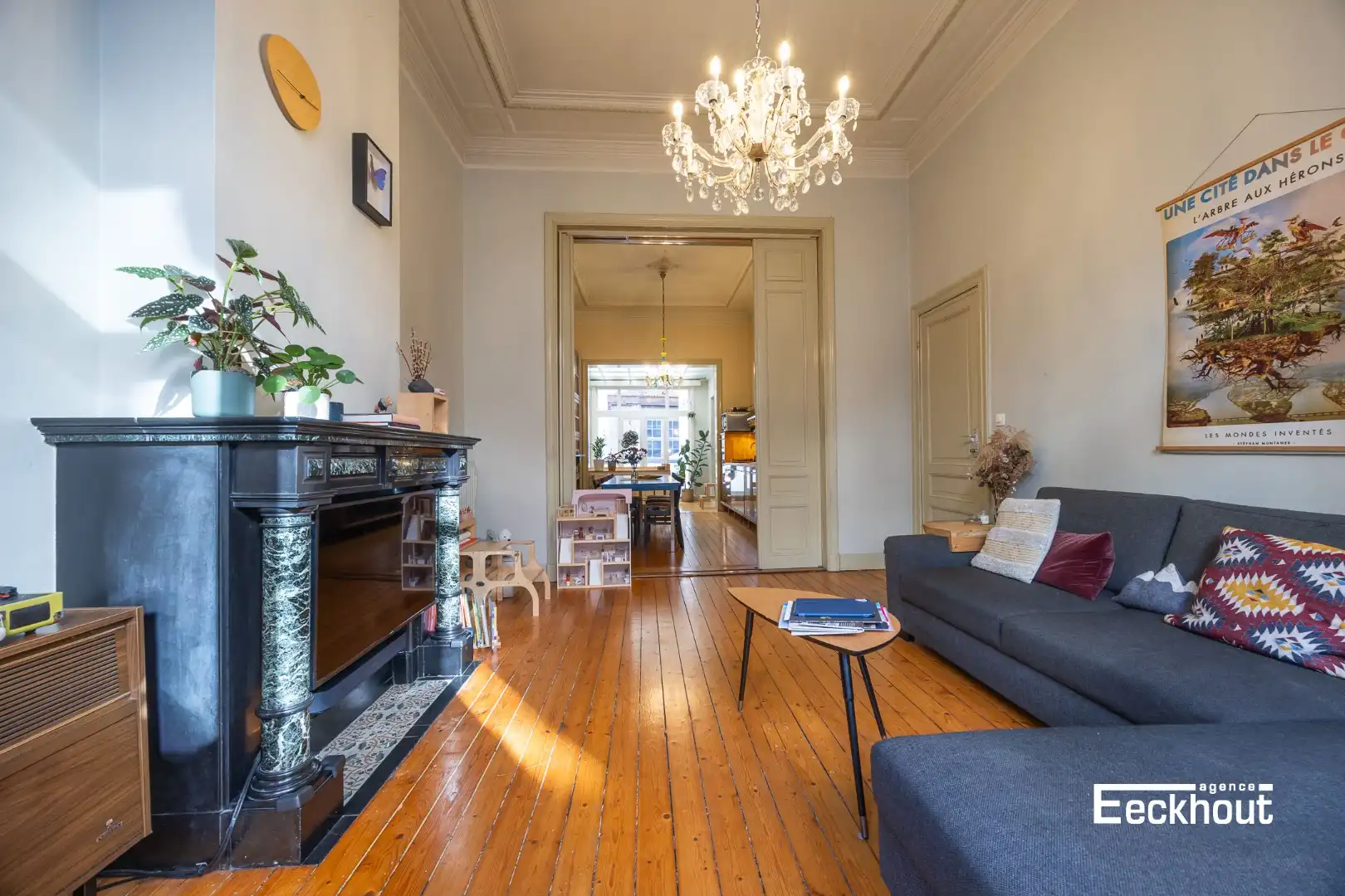 Uniek duplexappartement met 4 slaapkamers in bouwkundig erfgoedpand Villa Lina in centrum Oostende, vlakbij het stadspark foto 4