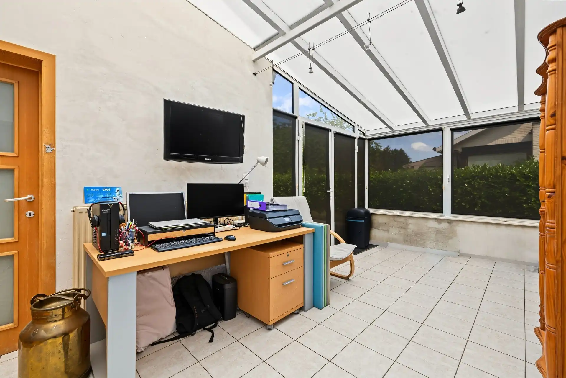 Ruime gezinswoning met 5 slaapkamers en garage foto 8