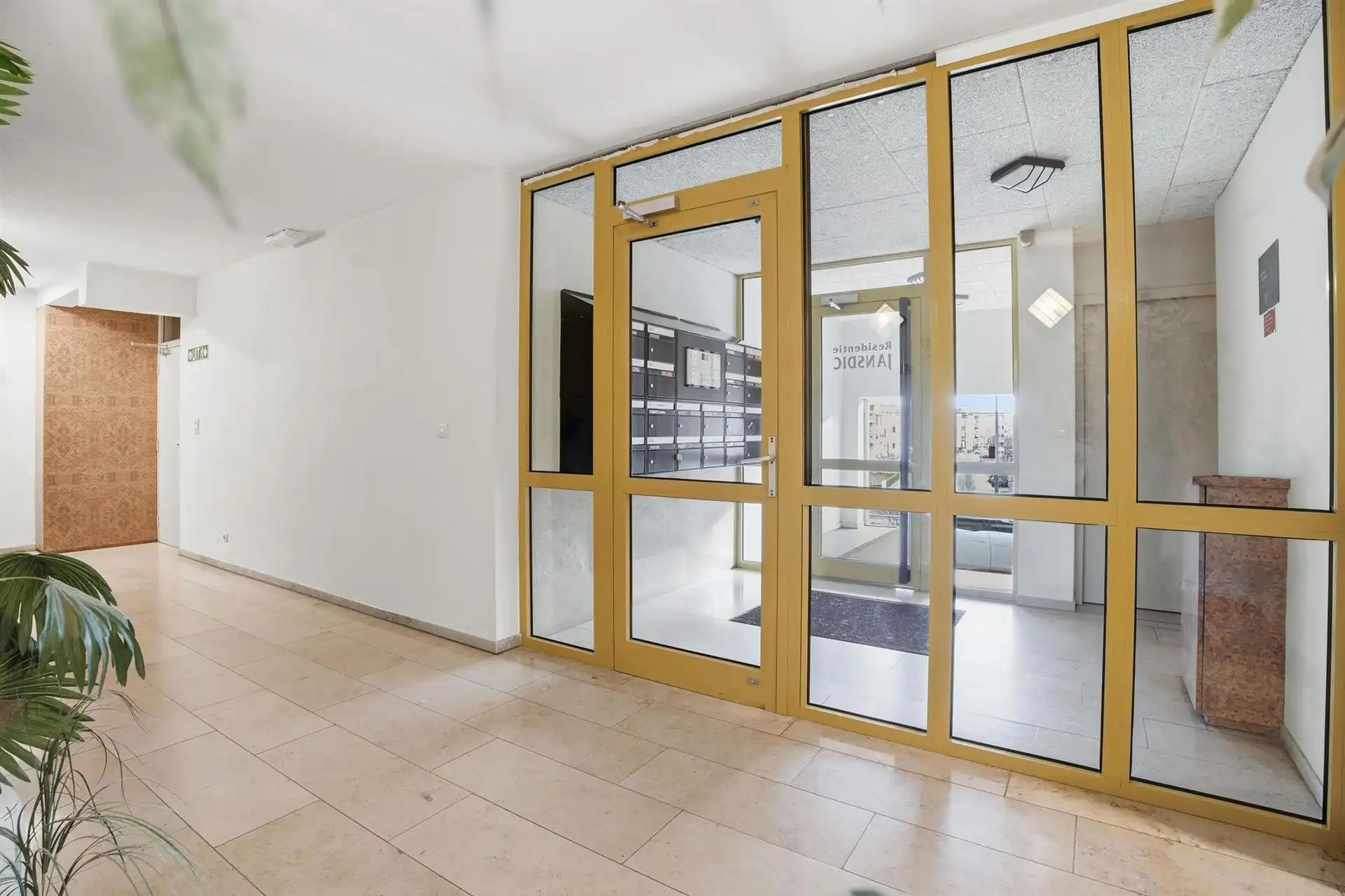 GROTE TERRASSEN / ZONNIG  foto 47