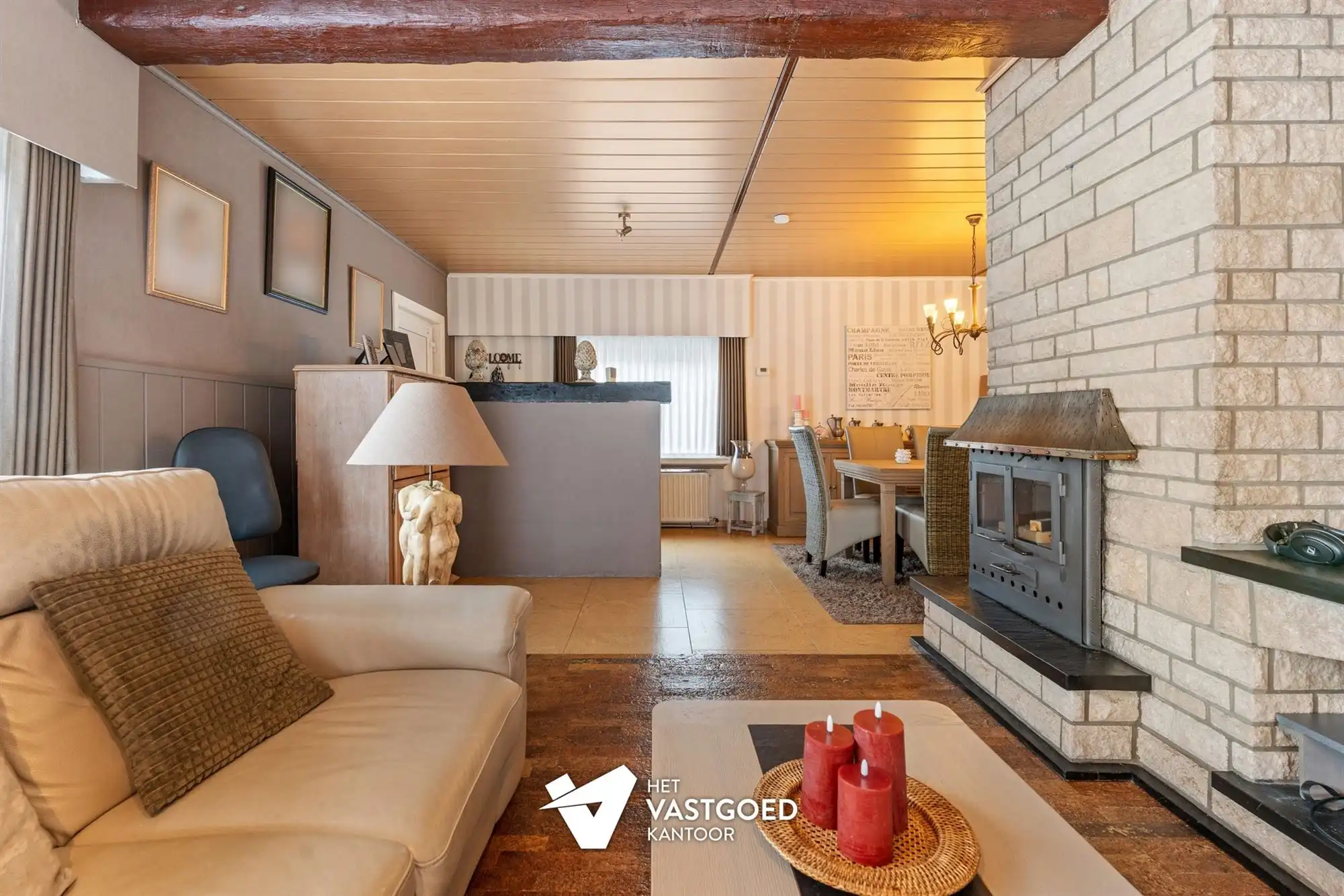 INSTAPKLARE, GELIJKVLOERSE WONING NABIJ CENTRUM foto 4
