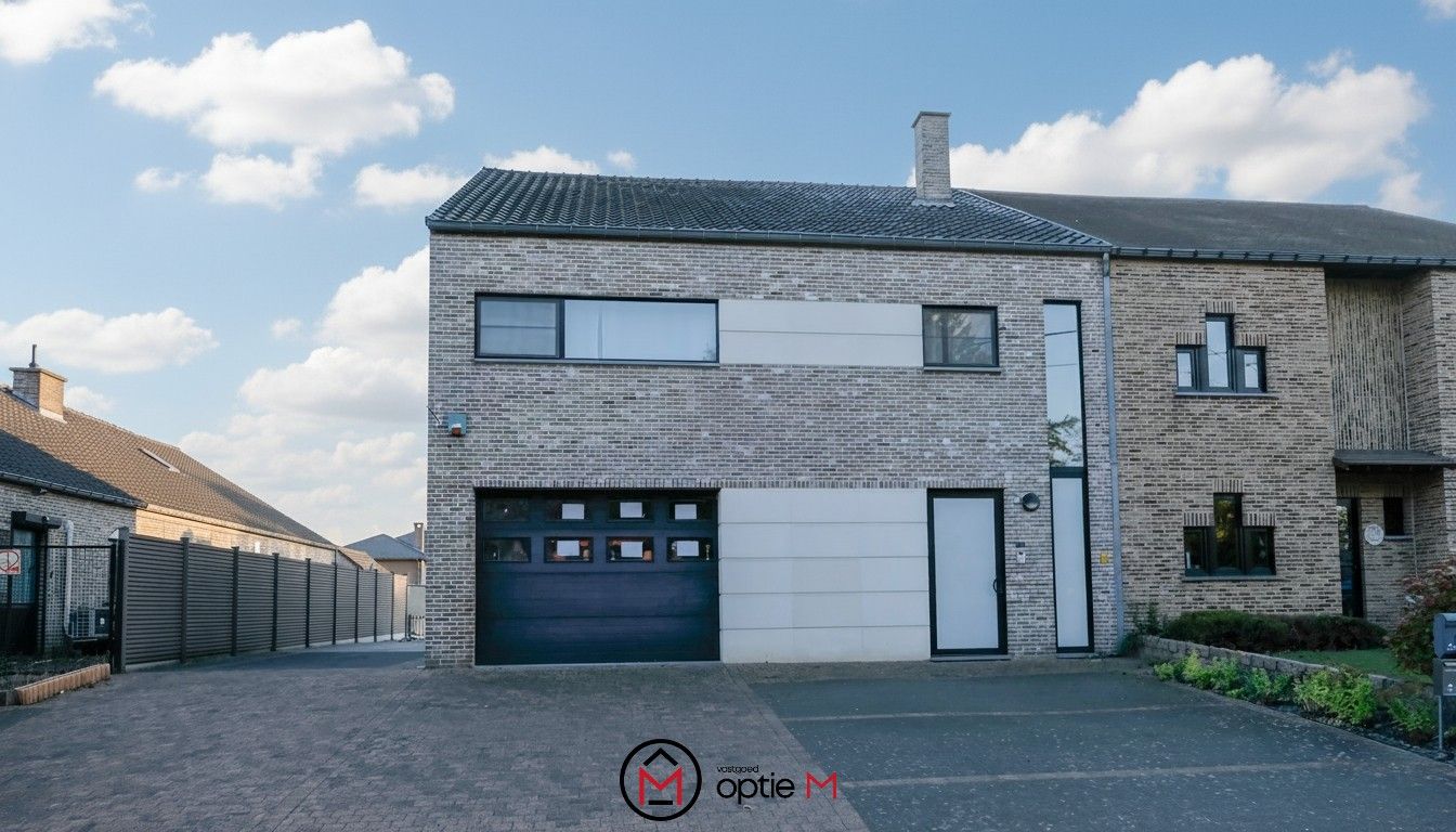 Investeringspand met handelsruimte en appartement in Merem Bilzen foto 2