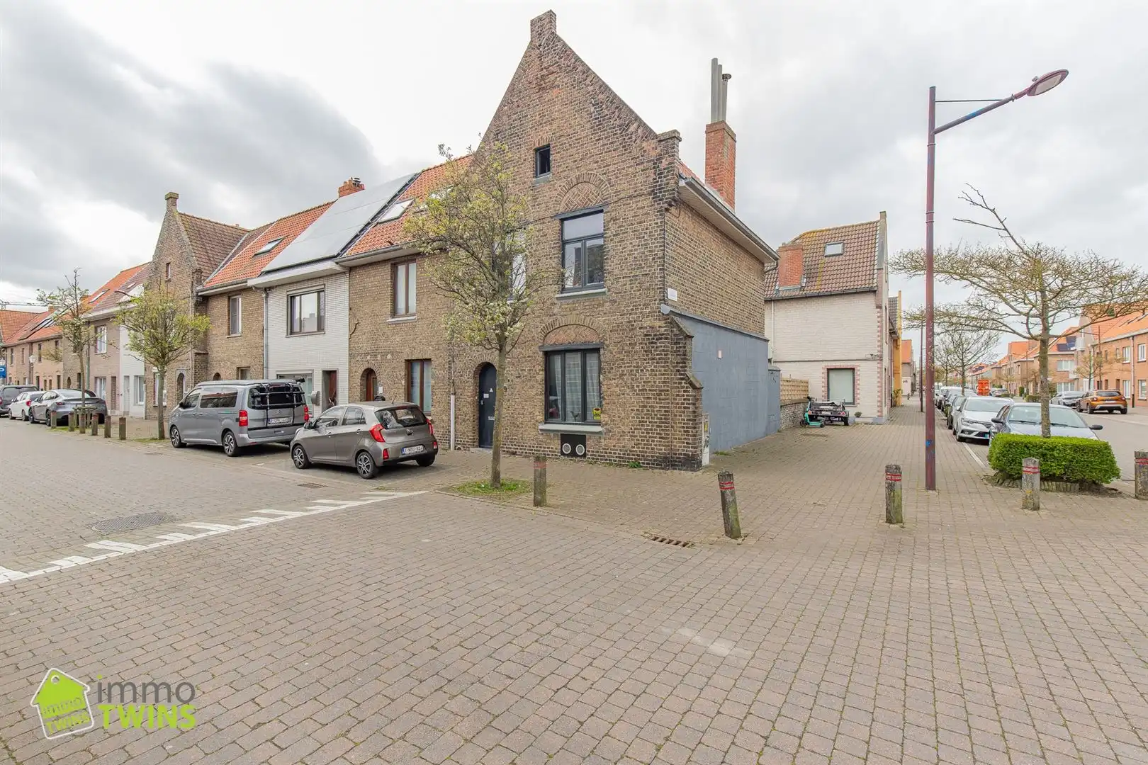 Charmante HOB in de rustige buurt van Oostende  foto {{pictureIndex}}