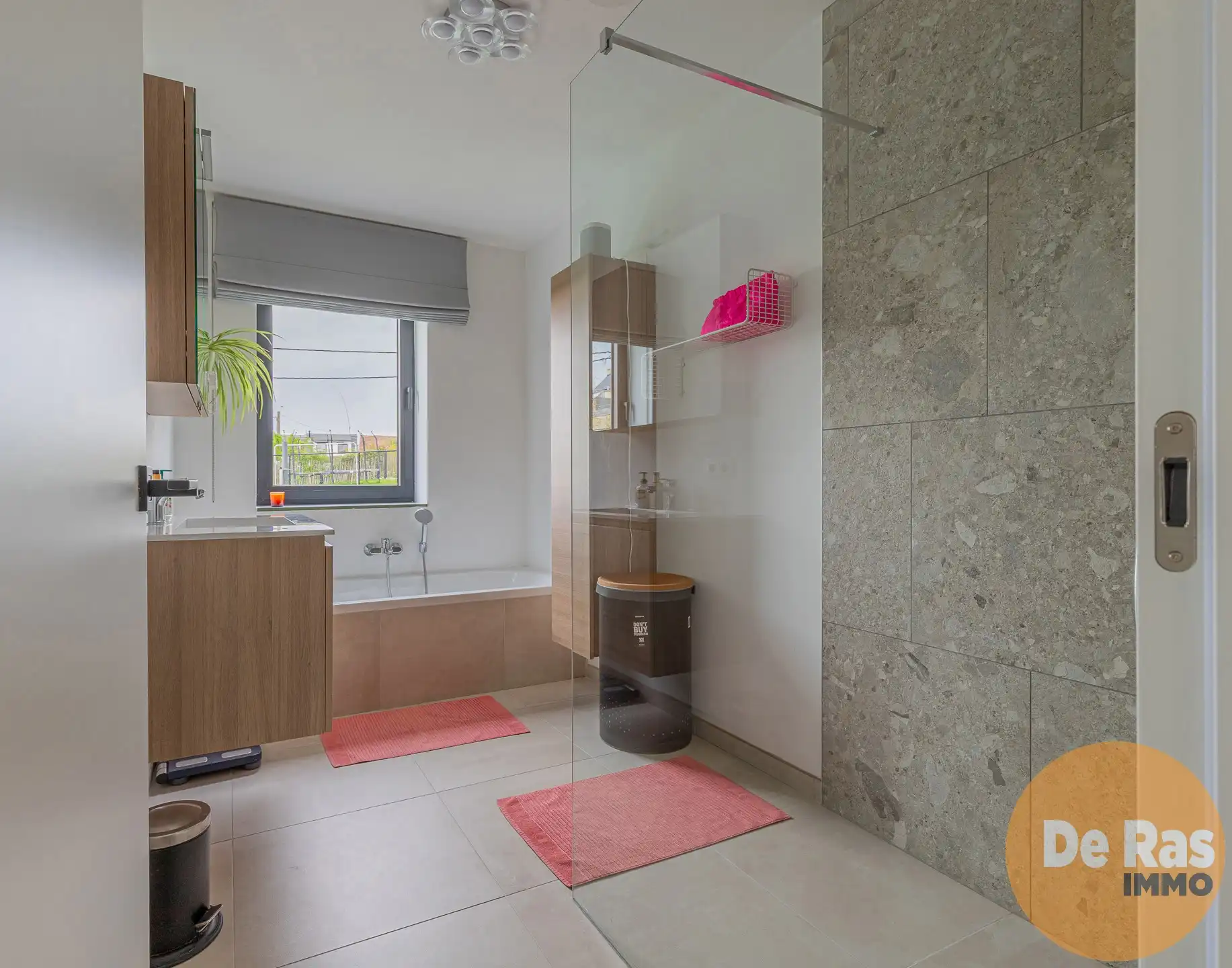 ROOSDAAL -  Recente nieuwbouwwoning op prachtige locatie! foto 6