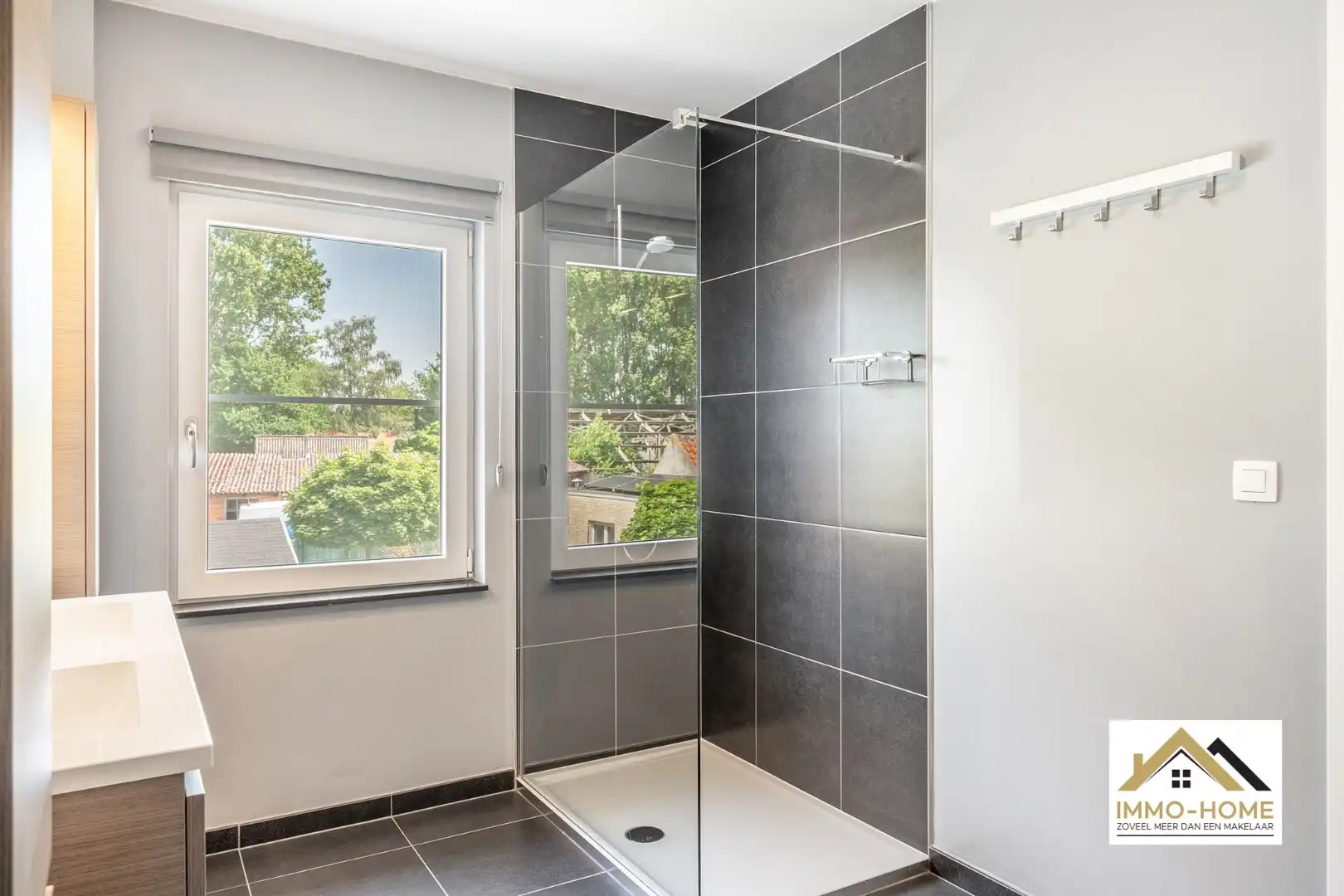Recente instapklare woning op topligging  foto 21