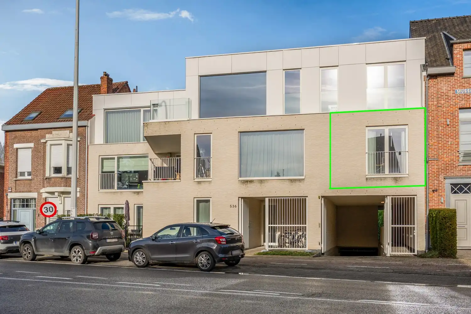 Appartement met 1 slaapkamer en 2 privatieve terrassen! foto 3